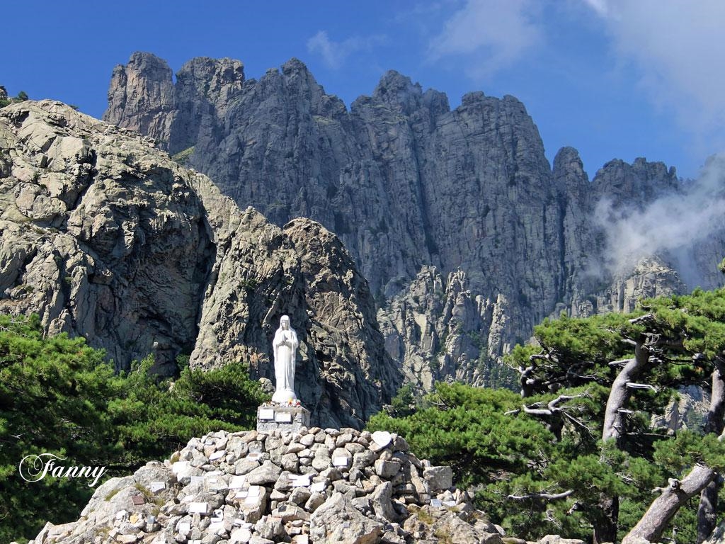 Signéeles-aiguilles-de-bavella-zonza-14012202600_15-08-2017_11-23-23.jpg